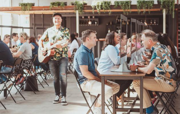 singer-songwriter quiz met muziek
